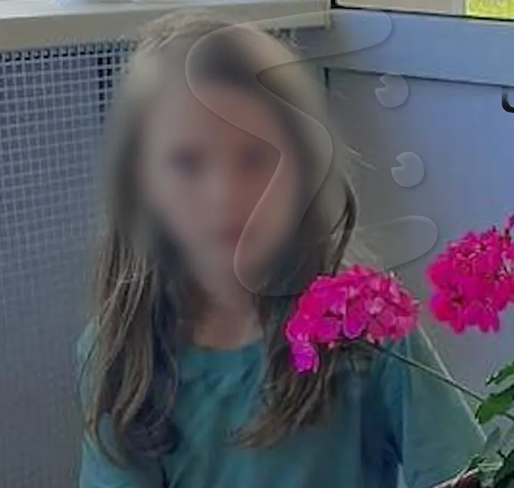 В Нижнем Тагиле 11-летнюю Настю Якину нашли убитой в подвале ее же дома. Фото: t.me/@url_mash