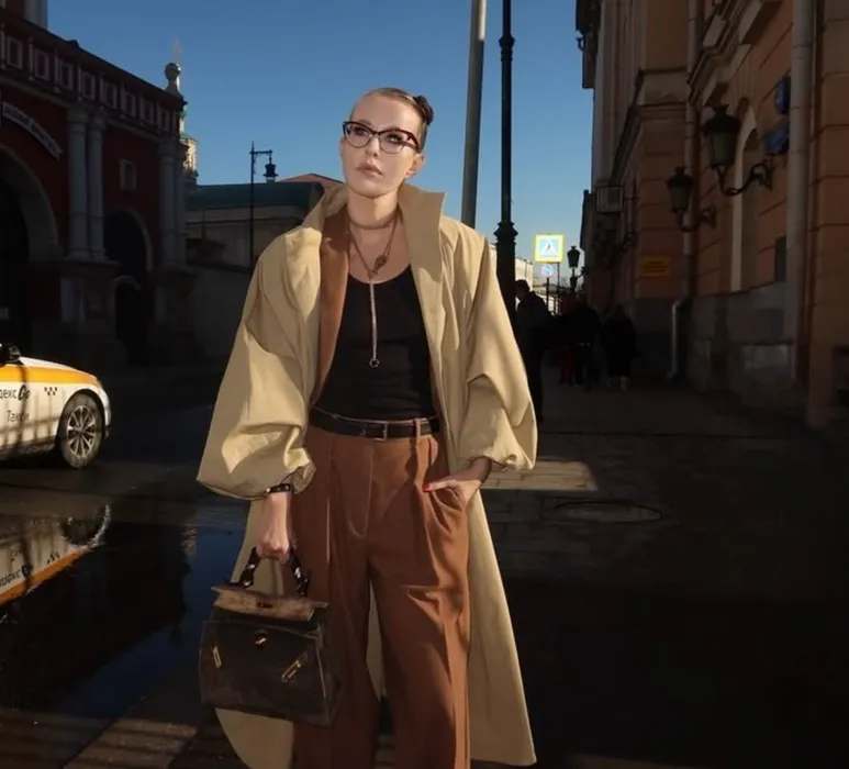Бежевые цвета Собчак точно к лицу. ФОТО: соцсети