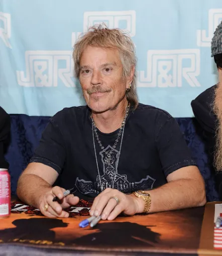Барабанщик легендарной группы ZZ Top Фрэнк Бирд умер в 77 лет. Фото: соцсети