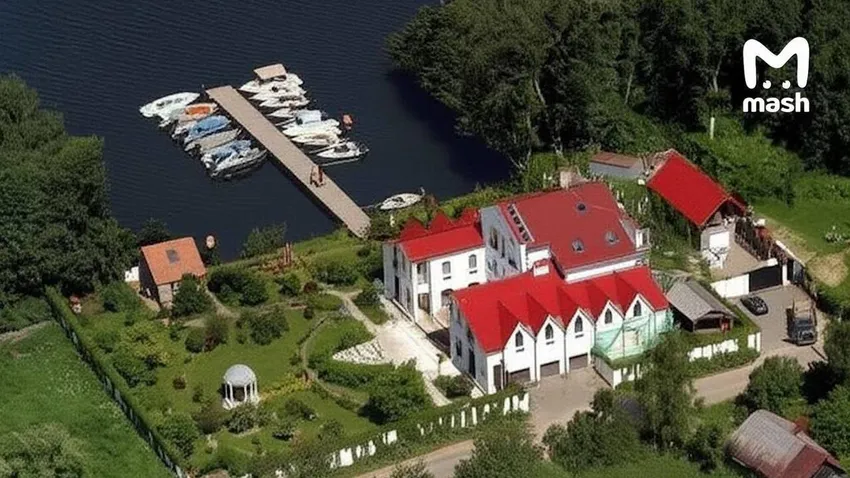 Прибрежную зону у дворца Пугачевой в Подмосковье продали на аукционе за 14 тыс. Фото: @breakingmash