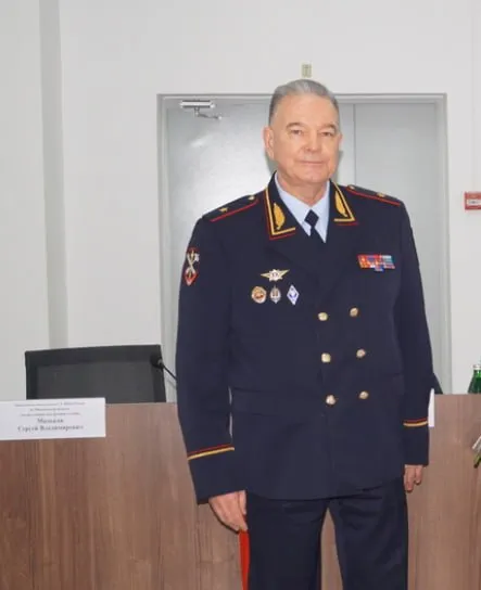 Генерал-майора МВД в Подмосковье задержали за хищение ведомственного бензина. Фото: соцсети
