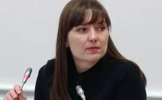 ВрИО председателя комитета финансов Ирина Пешкова объяснила, почему потребовалось уточнить бюджет. ФОТО: global-volgograd.ru
