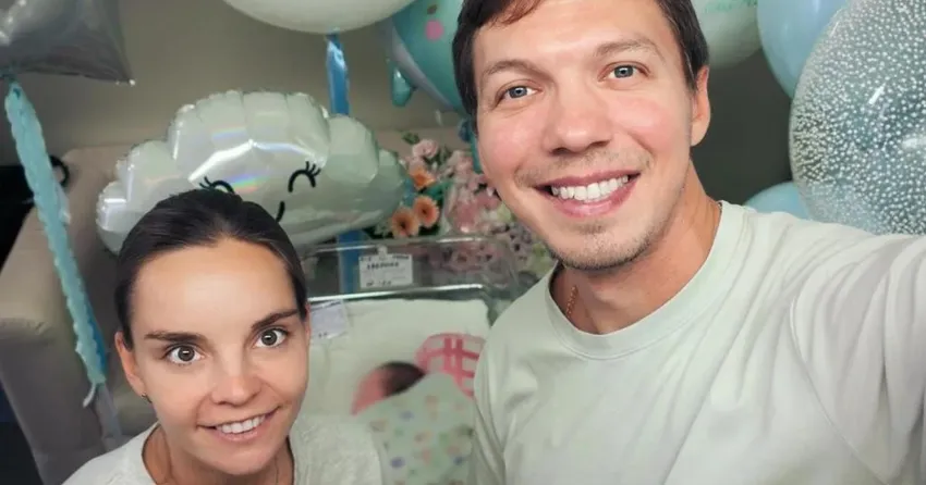 28-летняя Дина Аверина показала, как похудела за 2 месяца после родов. Фото: соцсети