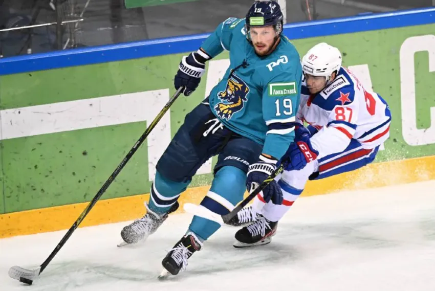 В сезоне 2022/2023 Никита Ушнев играл за ХК «Сочи». ФОТО: личный архив