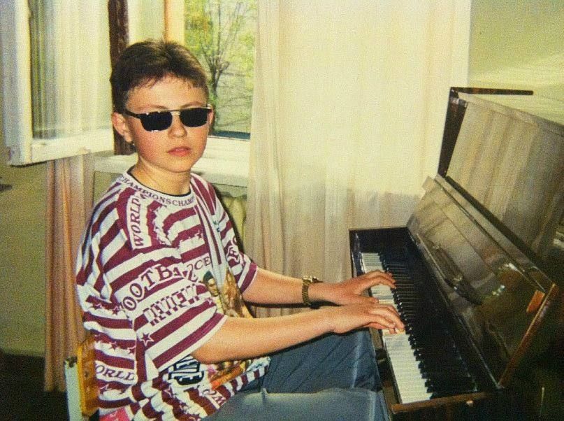 Артист в юности. Фото: личный архив