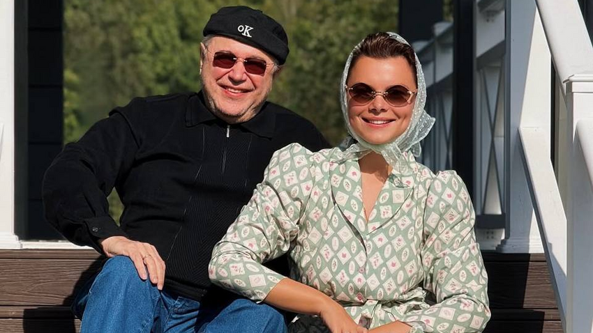 Евгений Петросян отпраздновал 80-летие с женой и детьми. Фото: Instagram (запрещен в РФ) / @bruhunova