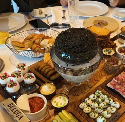 Таким завтраком уж точно можно насытиться. ФОТО: соцсети