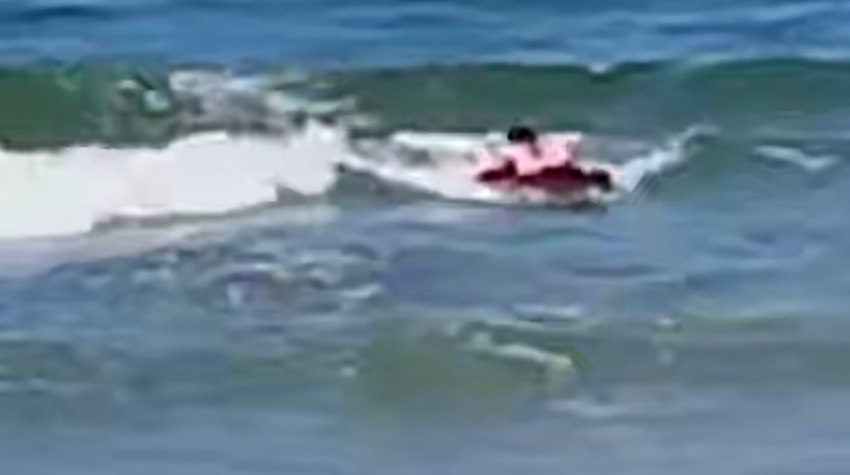 В Балтийске испытали водный беспилотный дрон, который спасает утопающих людей. Фото: t.me/amber_mash