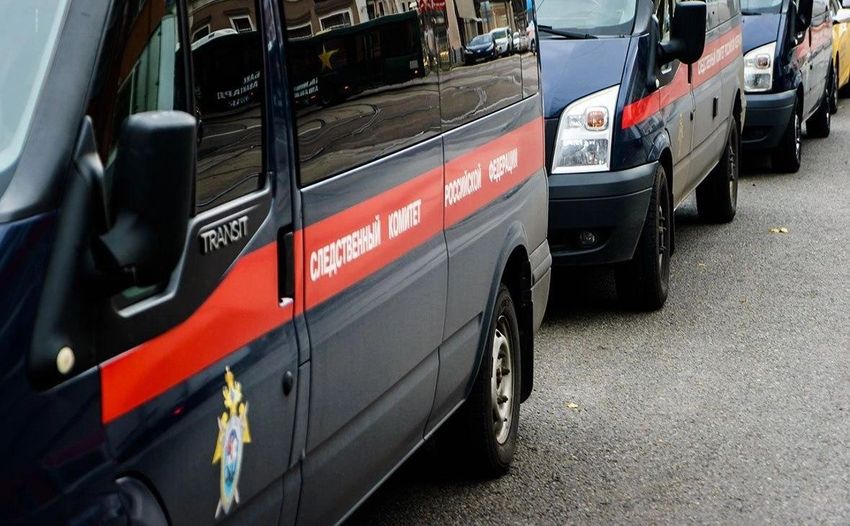 В Питере мужчина чуть не убил сына при домашних родах, перекусив пуповину зубами. Фото: t.me/sledcom_omsk