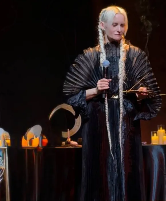 Если мысли идеальны, лицо отражает свет. ФОТО из личного архива