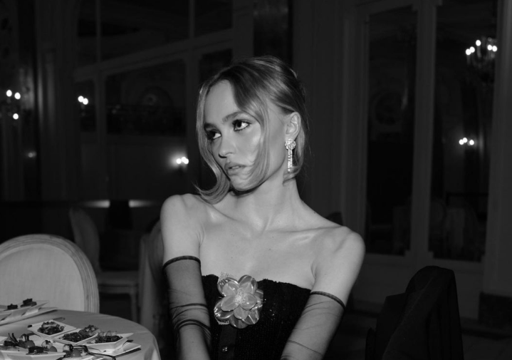 Фото: @lilyrose_depp