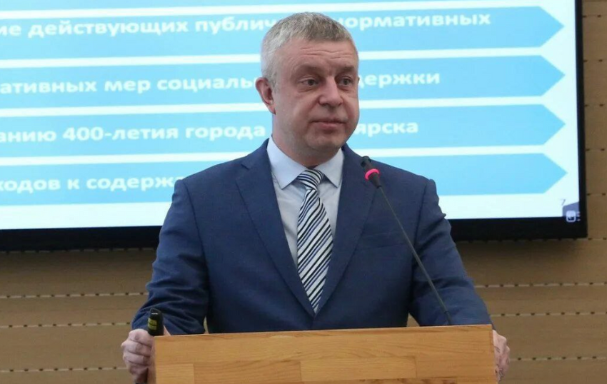 Роман Одинцов уверен, что нынешней пенсии чиновникам ни на что не хватает. ФОТО: t.me/kras_mash
