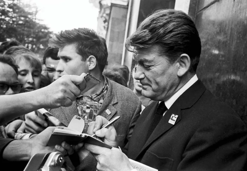 Жан Маре в Москве, июль, 1963 год. Фото: legion-media.ru