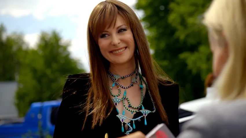 Ольга Погодина в сериале «Водитель-олигарх». Фото: кадр из фильма