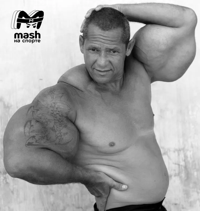 Перекаченный бразилец с огромными руками умер в 55 лет после отказа органов. Фото: t.me/mashnasporte