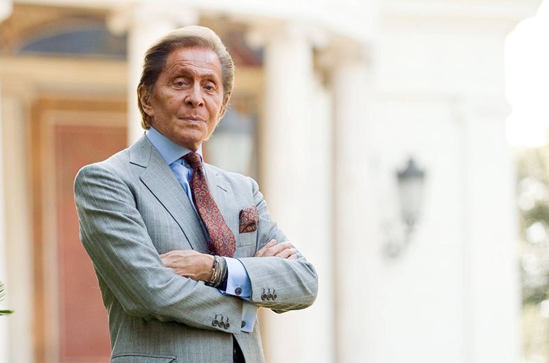 Дизайнер и основатель модного дома Valentino Валентино Гаравани умер в 93 года. Фото: соцсети