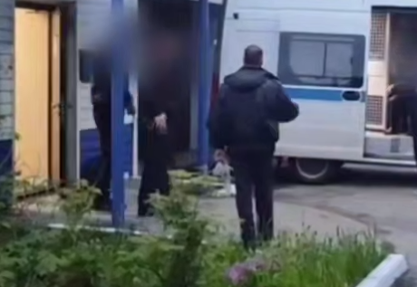 На Сахалине 32-летний браконьер ограбил рыбоохрану и покупал полицейских. Фото: t.me/amur_mash