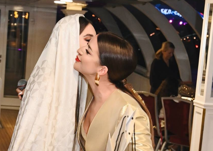 Жасмин с невесткой Евой. Фото: @singer_JASMIN