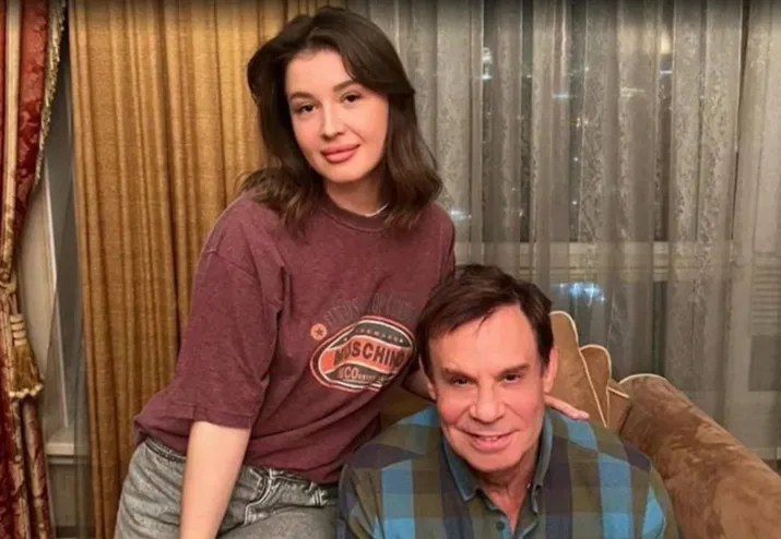 Фото с Кристиной Ефим публикует в своих соцсетях. ФОТО: соцсети