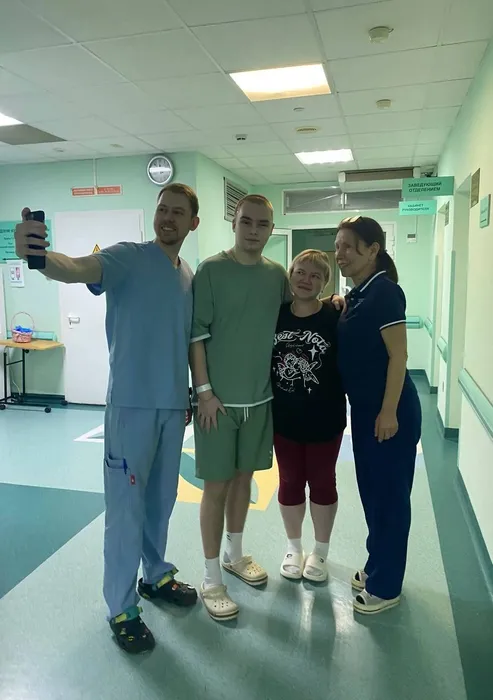С момента травмы прошло уже полгода. Фото: vk.com/roshal__clinic