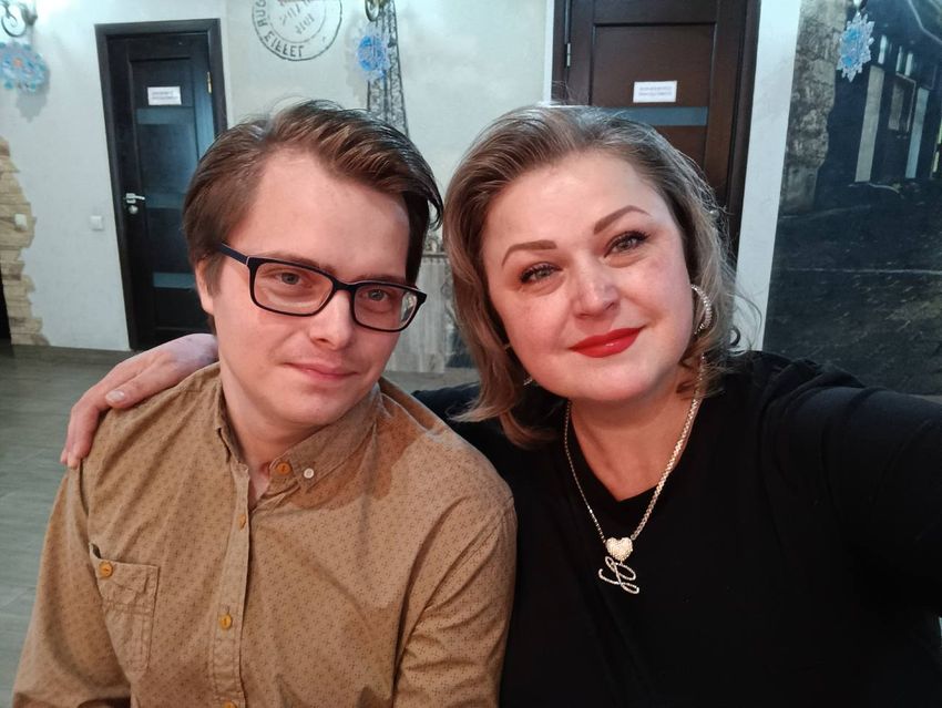 Никита с мамой. Фото: личный архив Елены