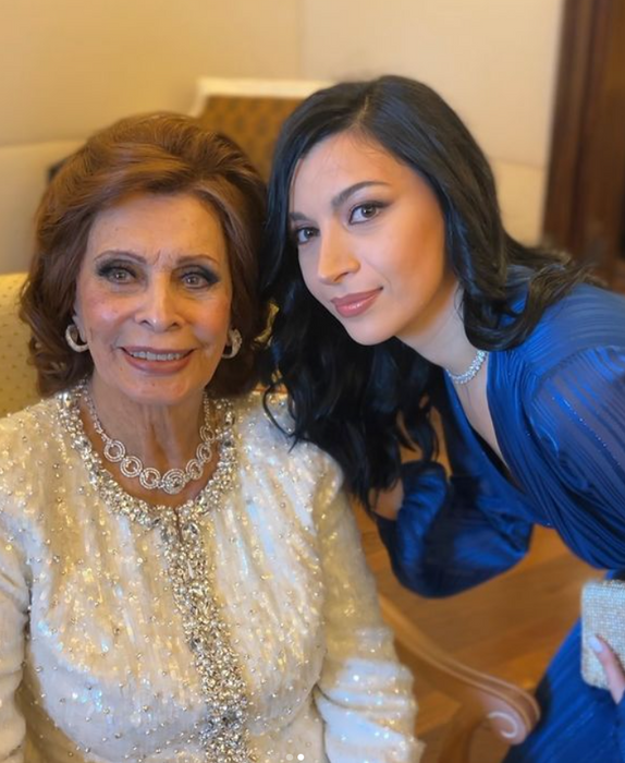 Невестка актрисы - грузинка. ФОТО: ИНСТАГРАМ (ЗАПРЕЩЕН В РОССИИ) / @mariamsharmanashvili