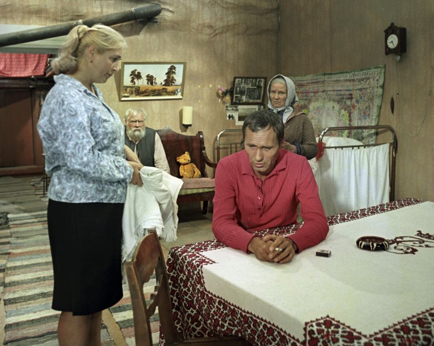 Кадр из фильма "Калина красная". Фото: legion-media.ru