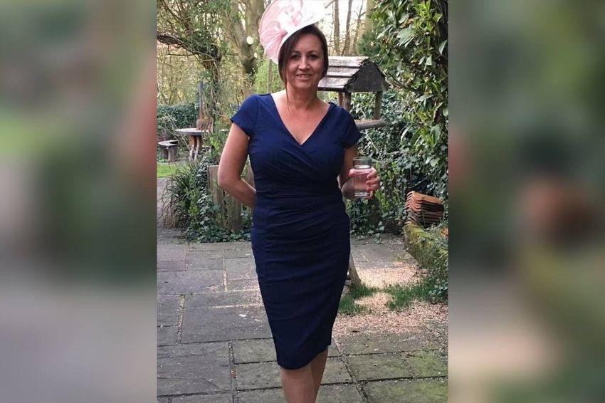 Грудной имплантат 49-летней британки разорвался спустя 25 лет после установки. Фото: t.me/iznankawomen