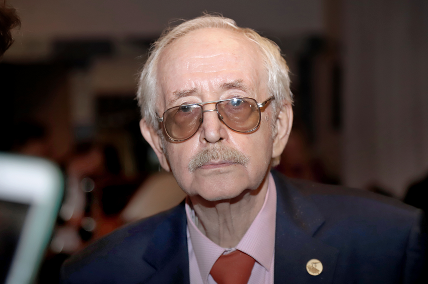 Состояние Василия Ливанова резко ухудшилось после операций и комы. Фото: legion-media.ru