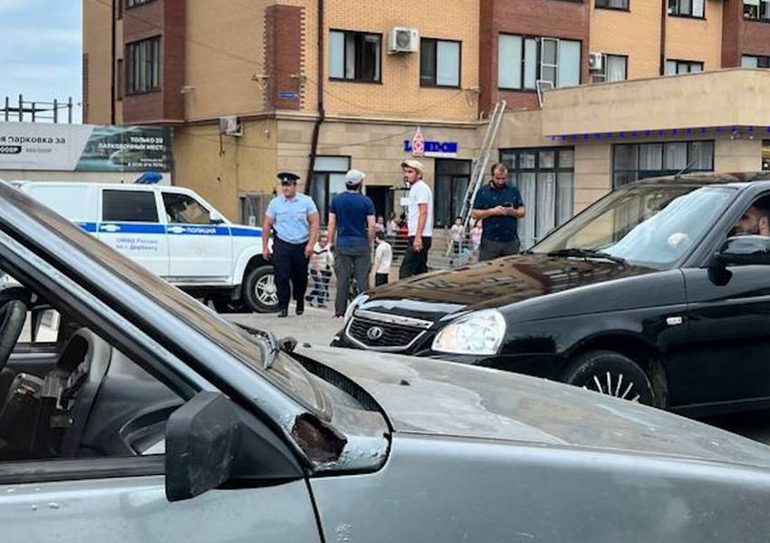 2-летний малыш выпал из окна пятого этажа. Фото: t.me/mash_gor