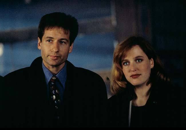 Кадр из сериала "Секретные материалы", 1993 – 2018, реж. Ким Мэннерс, Роб Боумен, Дэвид Наттер и др.