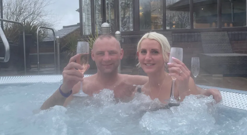 Они нашли друг друга на сайте знакомств. Фото: thesun.co.uk