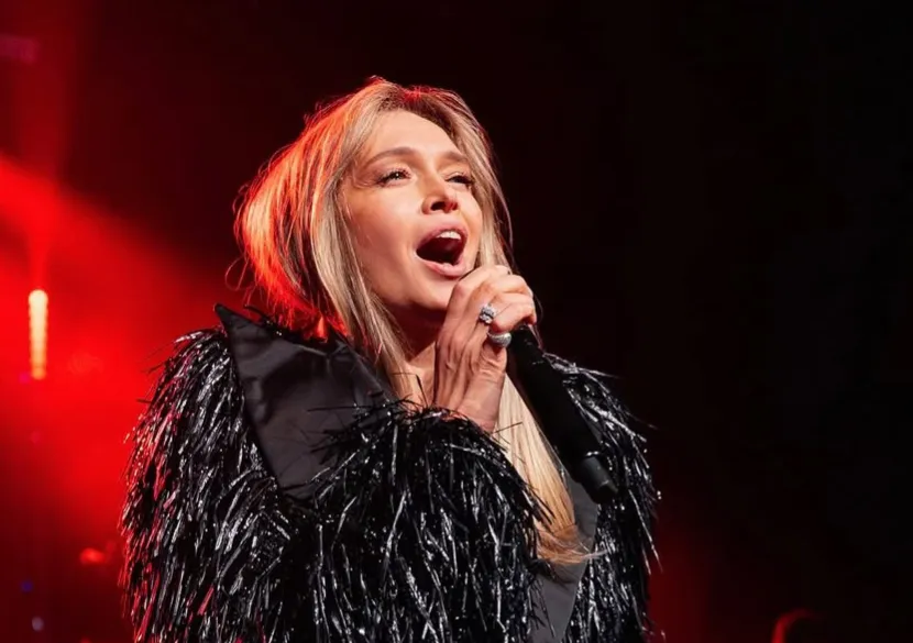 Вера Брежнева взяла псевдоним Vira и стала петь исключительно на украинском. Фото: @breakingmash