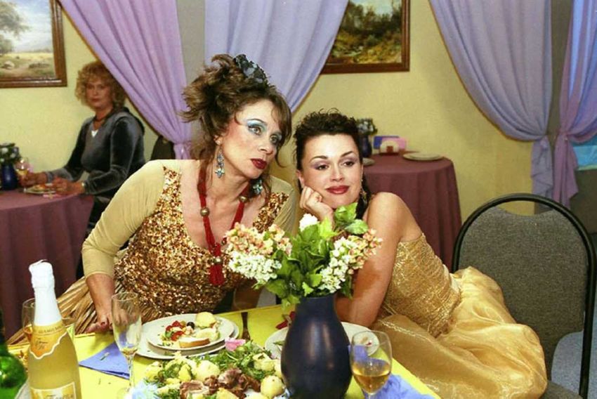 Кадр из сериала "Моя прекрасная няня", 2004-2008, реж. Алексей Кирющенко и др.