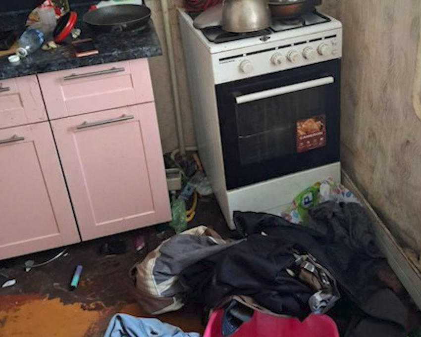 В Казани мужчину лишили квартиры из-за жалоб соседей на шум и гулянки. Фото: t.me/mash_iptash