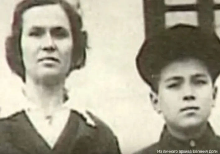 Евгений Дмитриевич очень похож на мать. Фото: личный архив