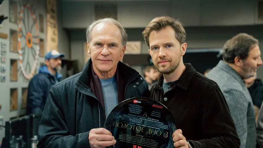 Алексей Гуськов и Илья Ермолов на съемках 3 сезона сериала «Золотое дно». Фото: онлайн-кинотеатр Иви