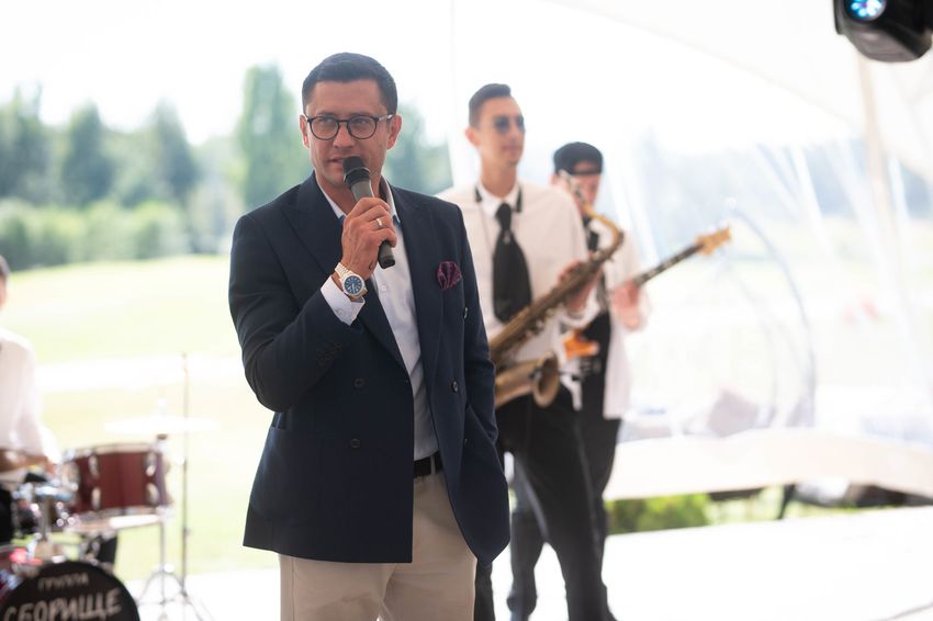 Павел Прилучный в сериале «Виноград». Фото: KION