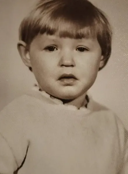 Родители стали приобщать Наташу к искусству и спорту с ранних лет. ФОТО: личный архив