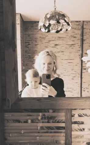 Виталина и ее дочь Виктория. ФОТО: соцсети