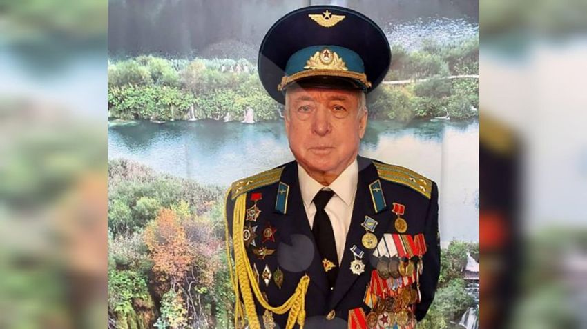 экс-работника Внуковского авиаремонтного завода убили в собственном доме. Фото:@t.me/mash