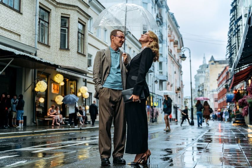 Игорь Верник и Александра Ребенок в 5 сезоне сериала «Беспринципные». Фото: Кинопоиск