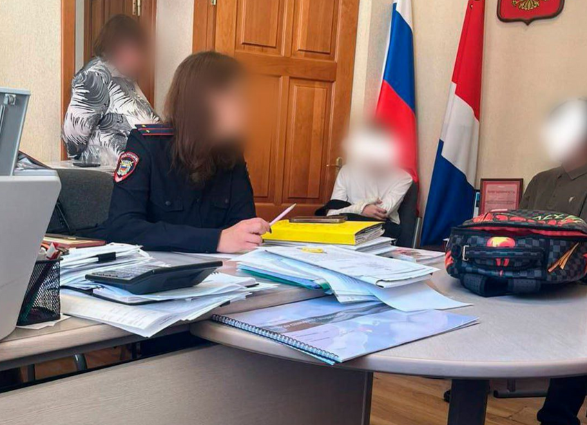 Во Владивостоке школьник устроил стрельбу во время урока — семь детей пострадали. Фото: t.me/shot_shot