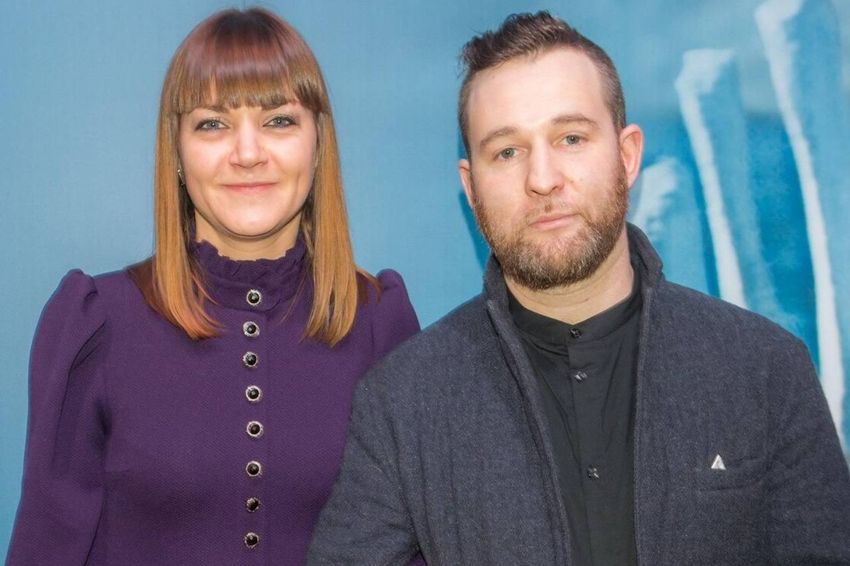 Анна Уколова из "Ивановых-Ивановых" ушла от мужа спустя 24 года совместной жизни. Фото: t.me/starhitru