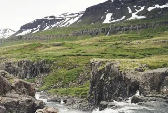 Гора Буратинка - популярный туристический объект в Красноярском крае. ФОТО: соцсети