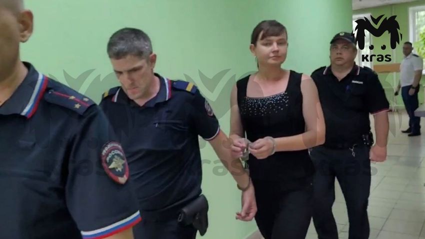 Юлия отправлена в СИЗО, а после суд решит ее дальнейшую судьбу. Фото: @kras_mash
