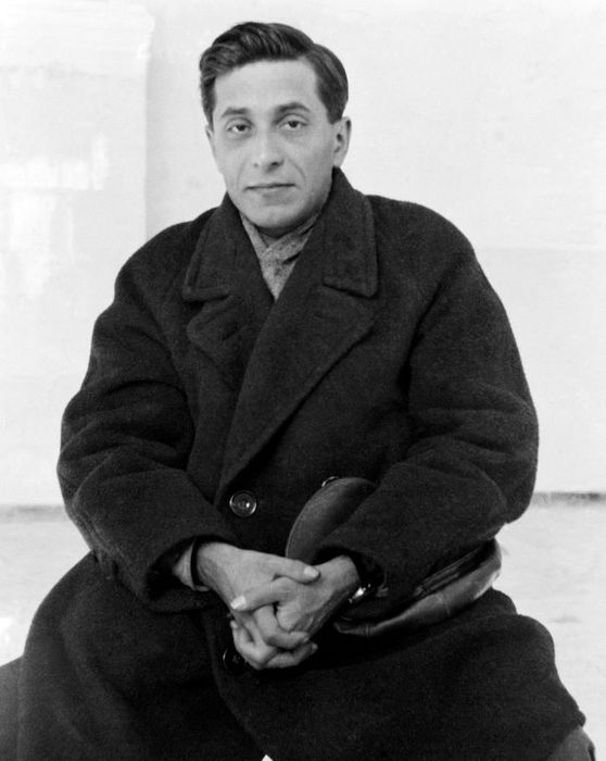 Михаил Зощенко умер в возрасте 63 лет от сердечной недостаточности. Фото: ТАСС