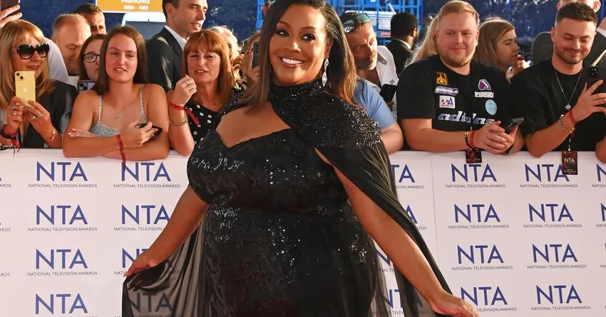 Британка-телеведущая завела роман с «русским массажистом», он младше на 22 года. Фото: соцсети