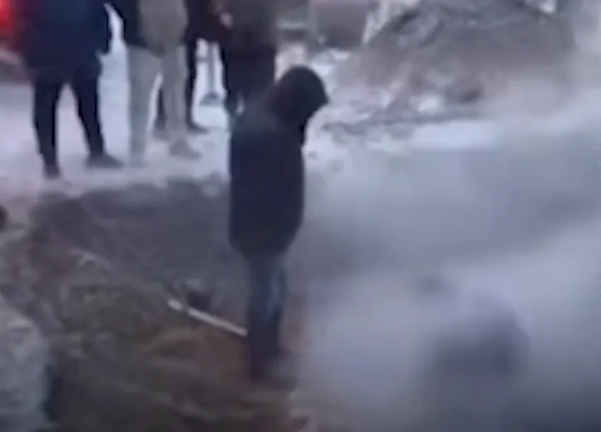 В Хабаровске 200 домов, больницы и детсады более суток мерзнут без отопления. Фото: t.me/amur_mash