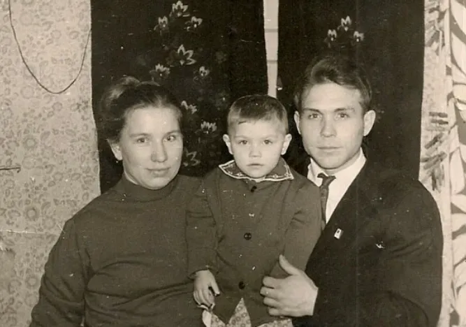 Мать била Розу за любую провинность. Фото: личный архив